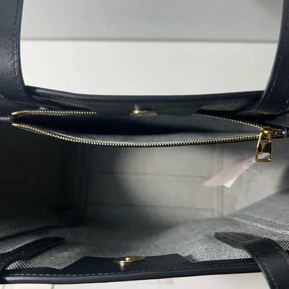 Alexander McQueen Leather Signature Shopper Tote Bag Purse 💕for Sasha - Picture 16 of 16